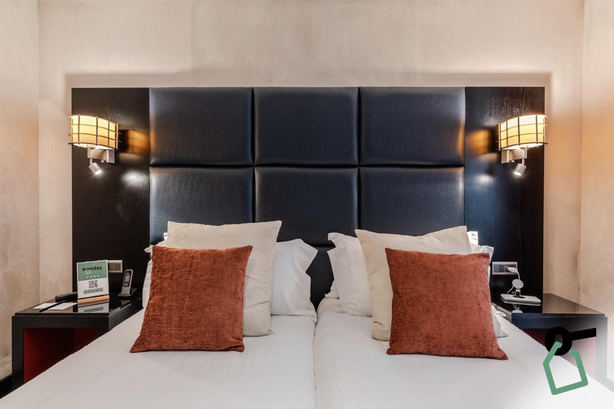 Hotiday Room Collection - Paris Arc De Triomphe Екстериор снимка