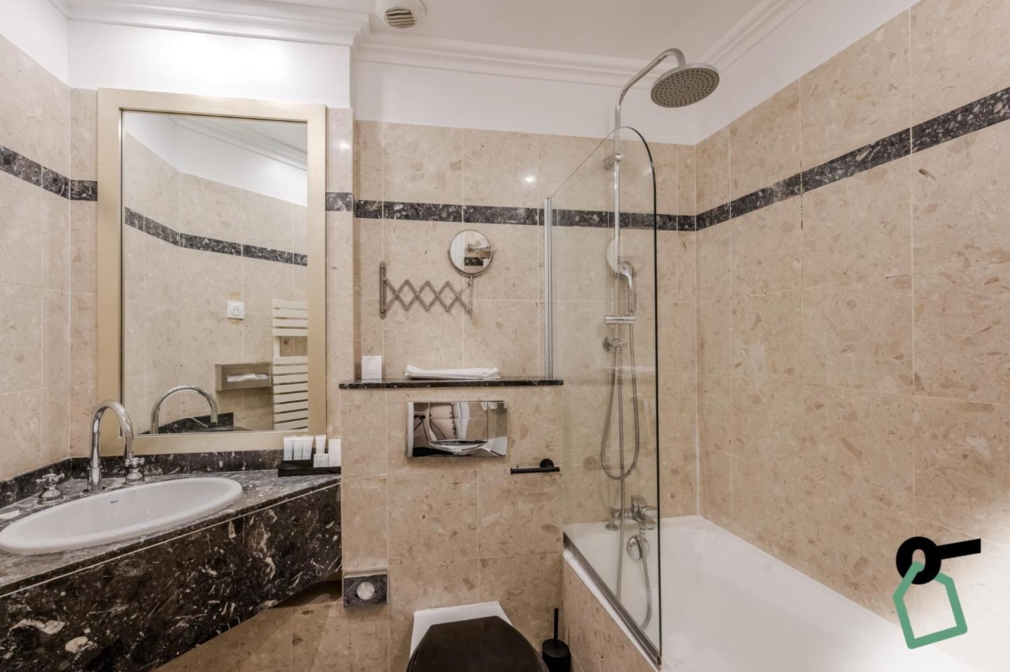 Hotiday Room Collection - Paris Arc De Triomphe Екстериор снимка
