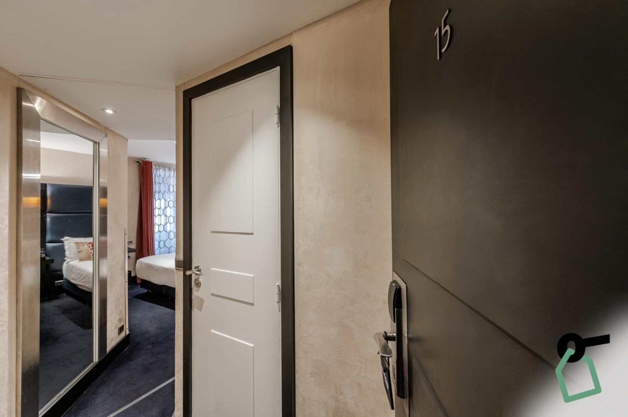 Hotiday Room Collection - Paris Arc De Triomphe Екстериор снимка