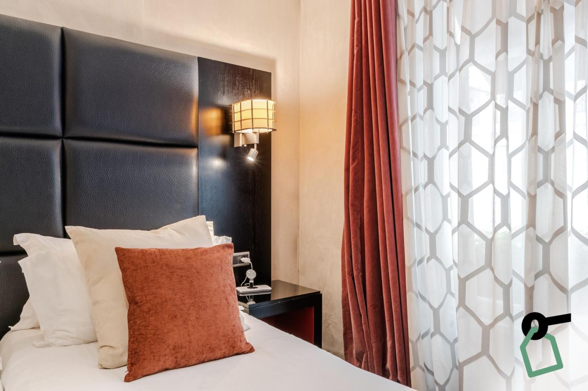 Hotiday Room Collection - Paris Arc De Triomphe Екстериор снимка