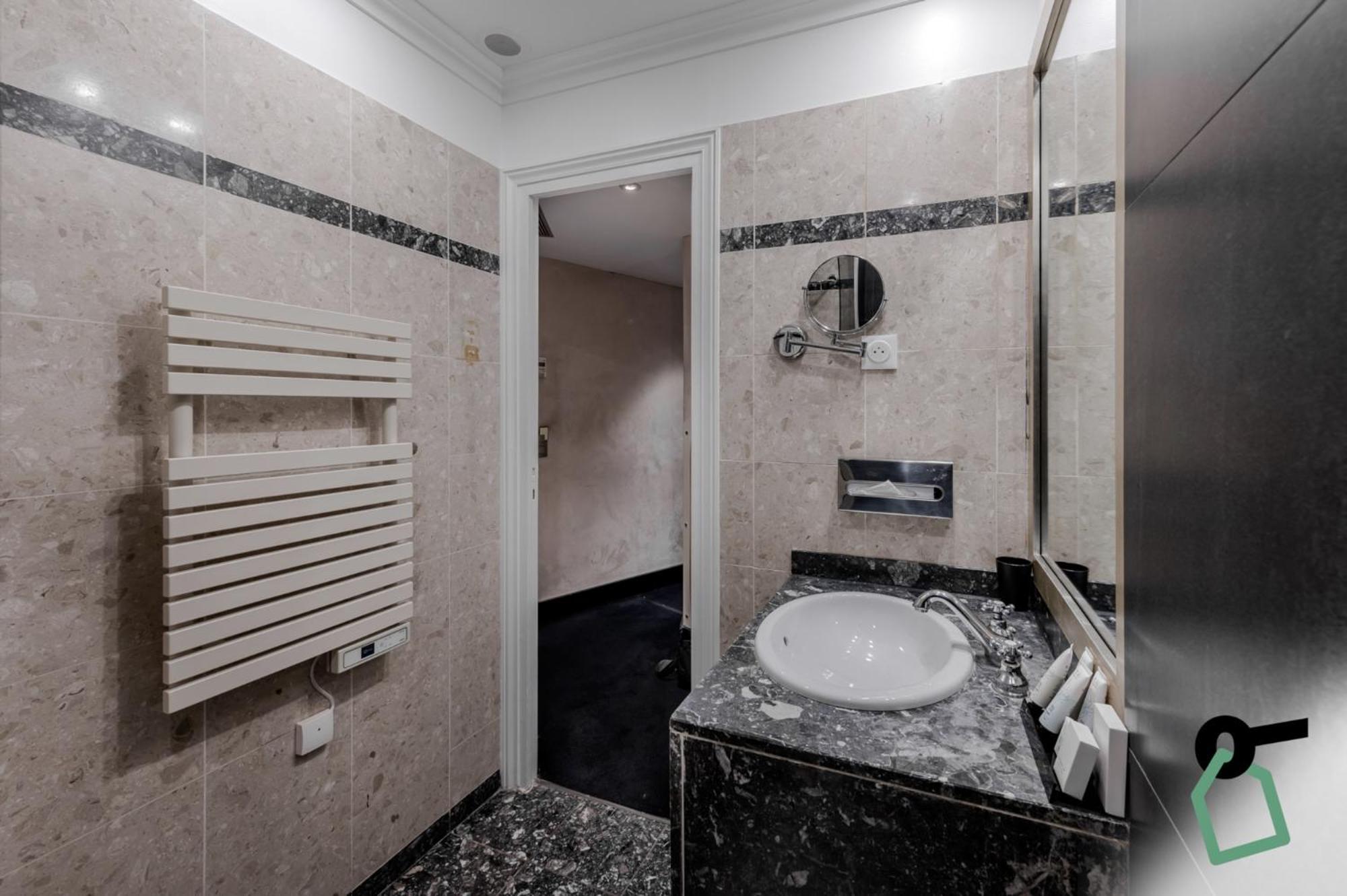 Hotiday Room Collection - Paris Arc De Triomphe Екстериор снимка